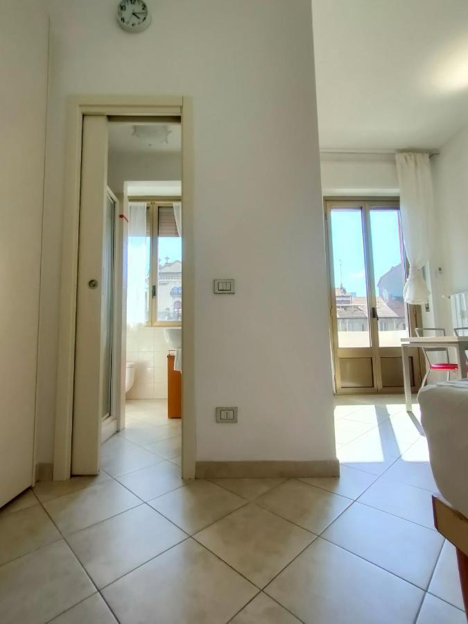 Studio Lunigiana Milano Stazione Milano Exterior foto