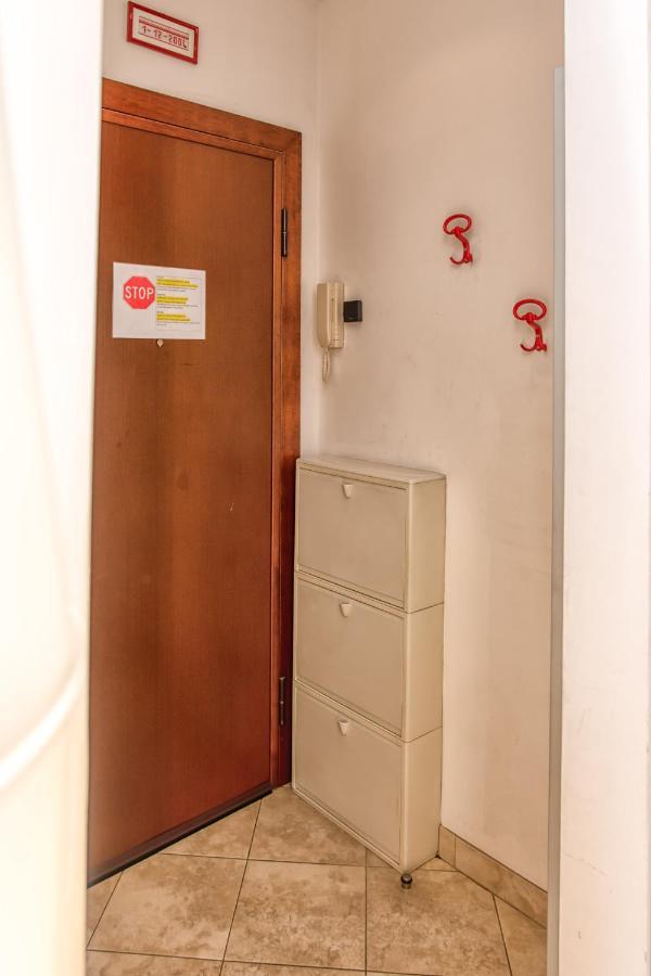 Studio Lunigiana Milano Stazione Milano Exterior foto